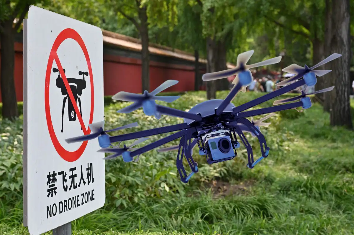 Pekin'de drone yasağı öncesi sahipler elden çıkarmaya çalışıyor