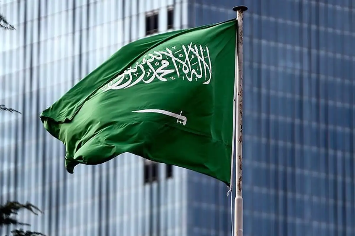 Suudi Arabistan'da 8 noktaya acil durum uyarısı