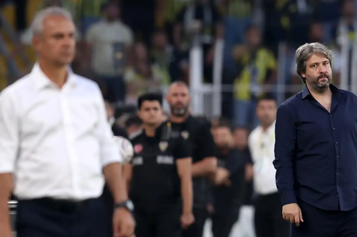 Fenerbahçe'ye 8-0 yenilen Eyüpspor'da teknik direktör istifa etti