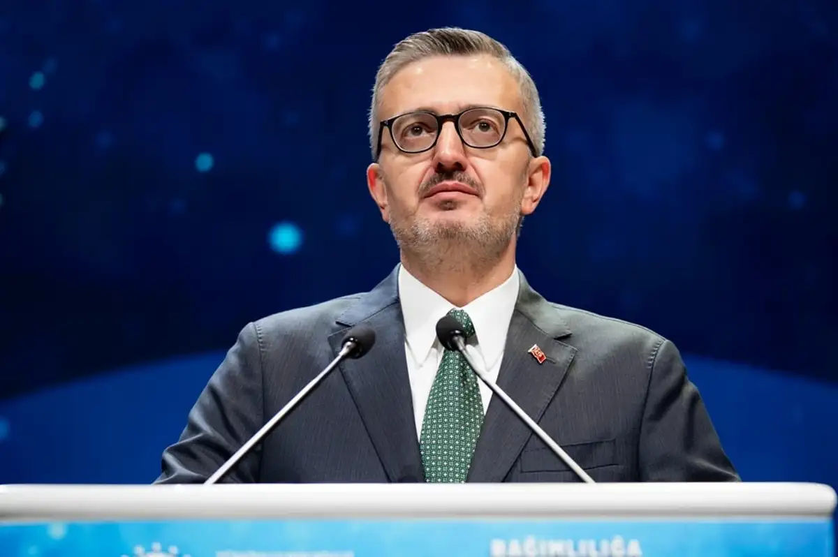 Burhanettin Duran'dan '21 Eylül Barış Günü' Mesajı