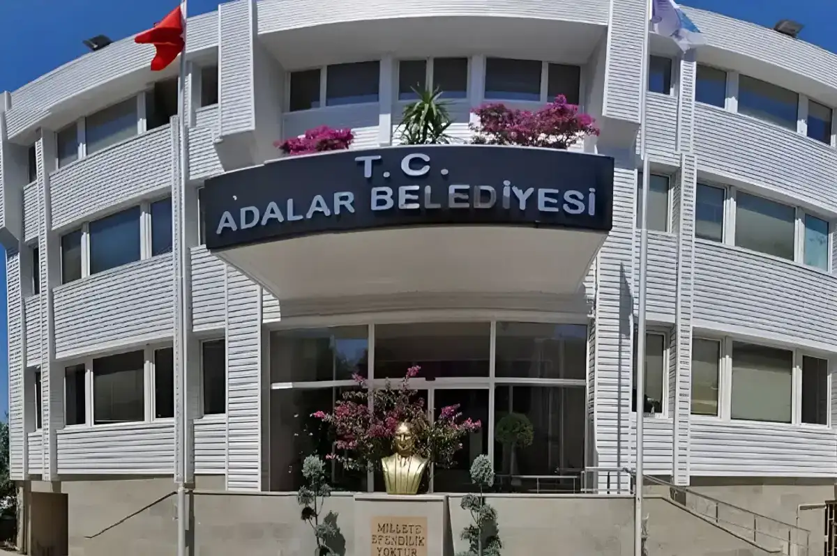 Adalar Belediyesi'nde Başkanvekilliği Seçimi Ertelendi