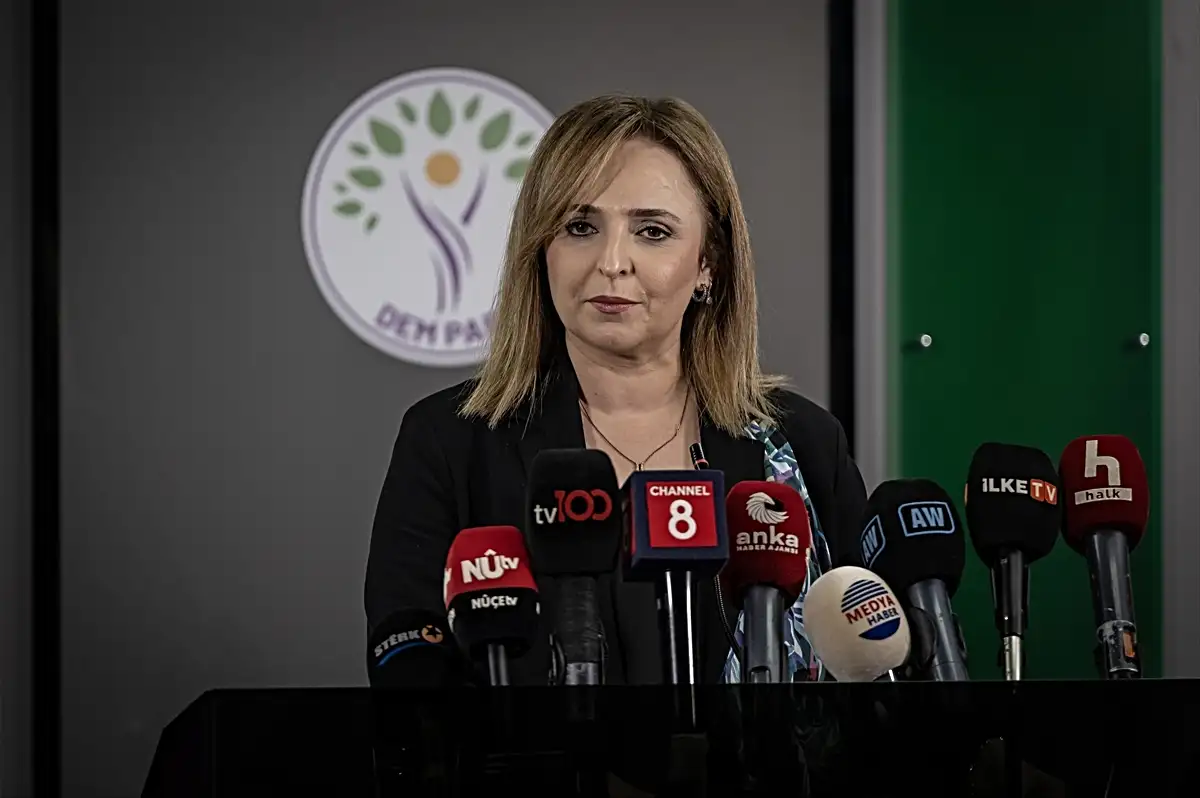 DEM Parti’den Terörsüz Türkiye Açıklaması: “Silahsızlanmaya Dair Önemli Gelişmeler Bekliyoruz”
