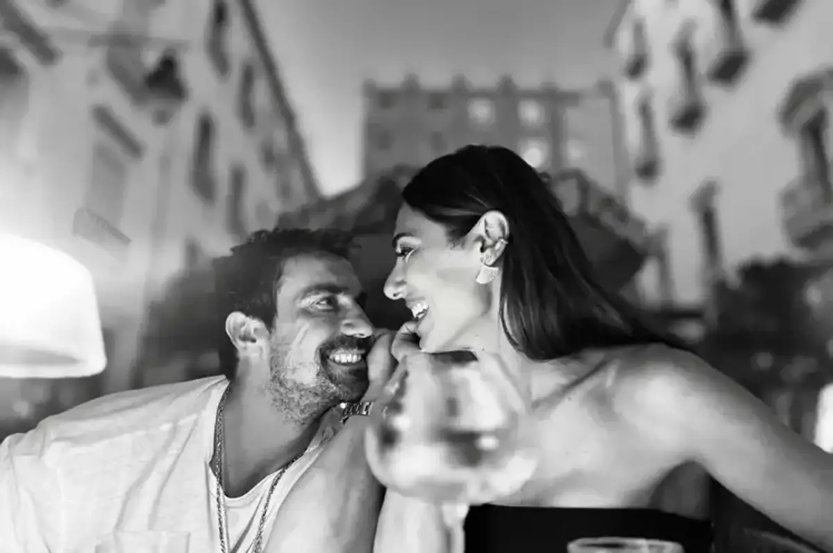 İbrahim Çelikkol ve Natali Yarcan Çiftinden Romantik Yıldönümü Kutlaması