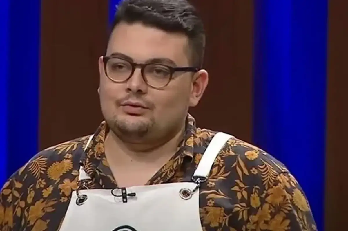 MasterChef'in Eski Yarışmacısı Eray Aksungur Siyasete Atıldı