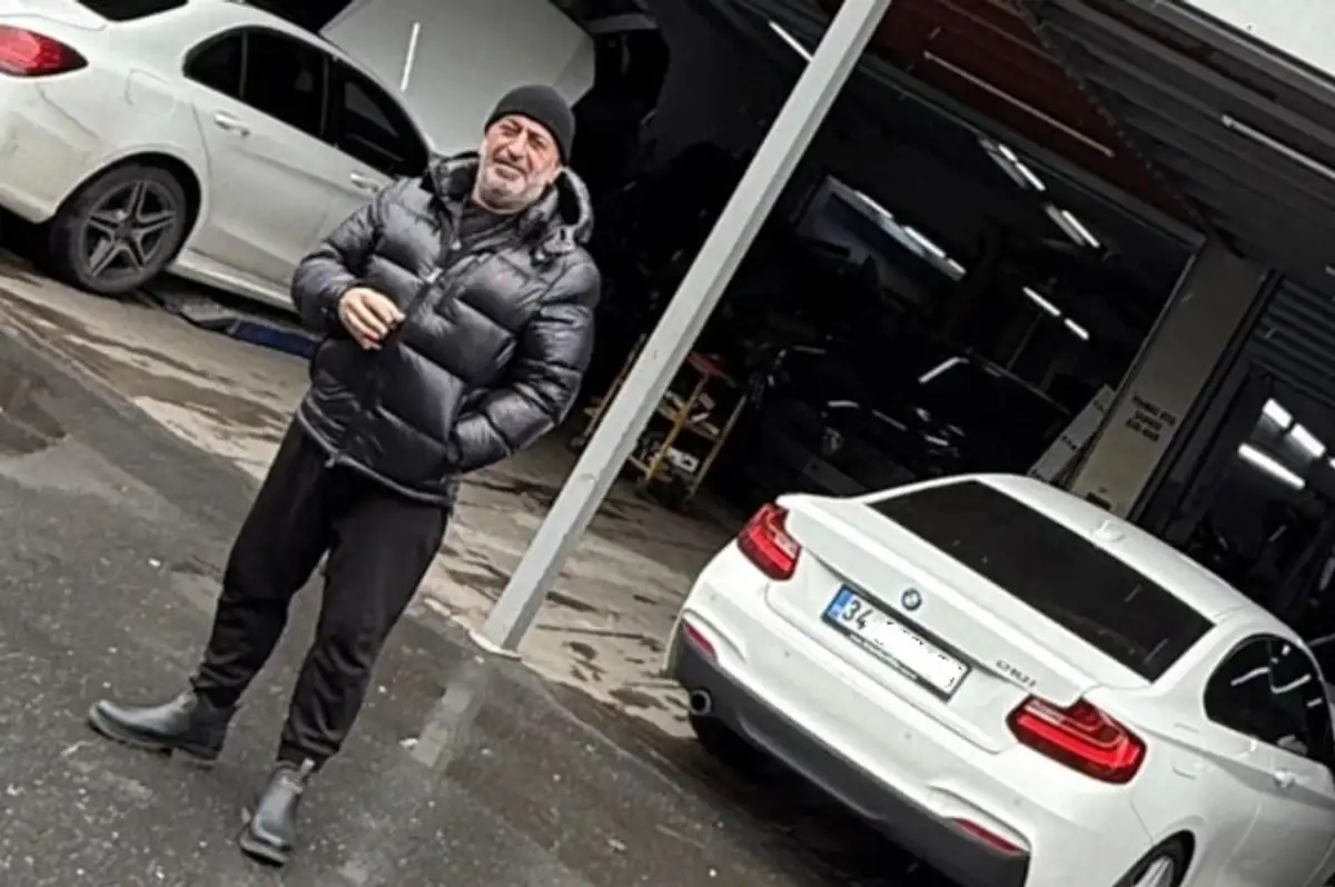 Cem Yılmaz Oto Sanayide: "Stressiz Bir İşe Girdim"