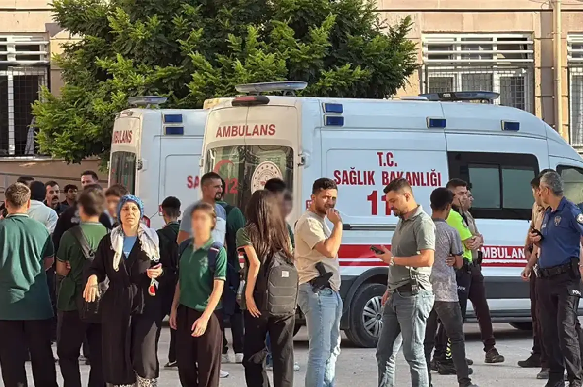 Manisa Okul Saldırısında Zanlının Odasından Sembol ve Notlar Çıktı