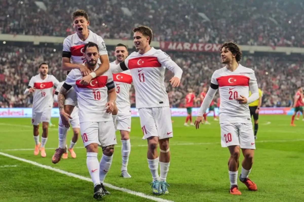 A Milli Takım Kadrosundan 6 Futbolcu Çıkarıldı