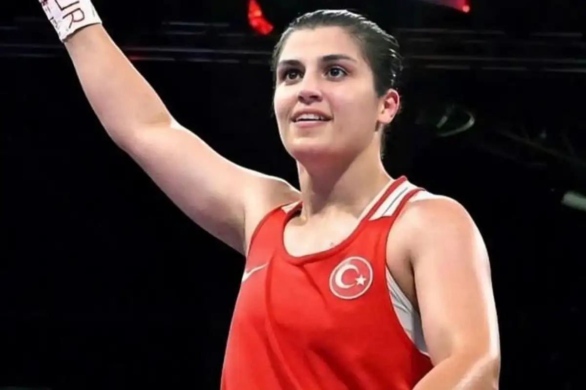 Busenaz Sürmeneli'den Bir Altın Madalya Daha: Avrupa Şampiyonu Oldu