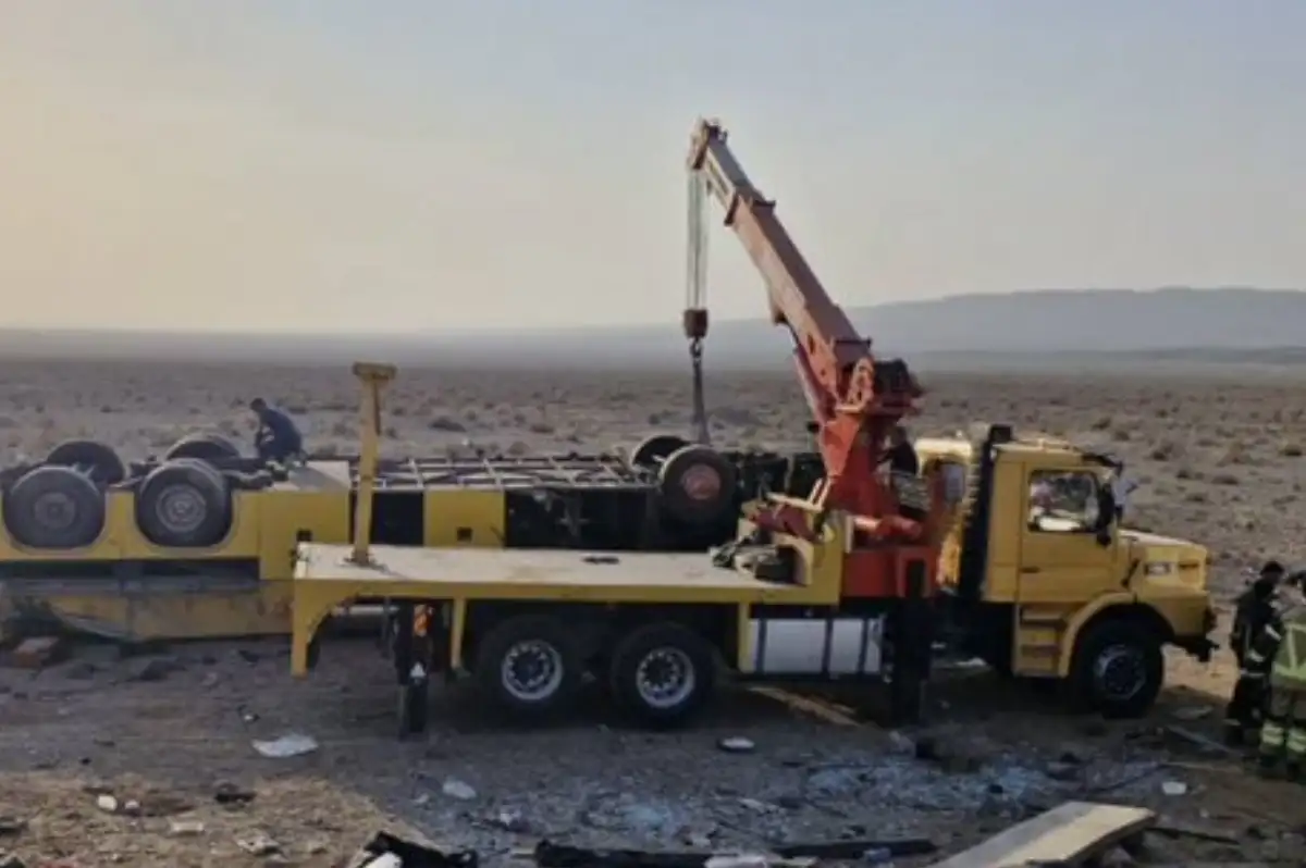 İran'da Yolcu Otobüsü Devrildi: 11 Ölü, 24 Yaralı