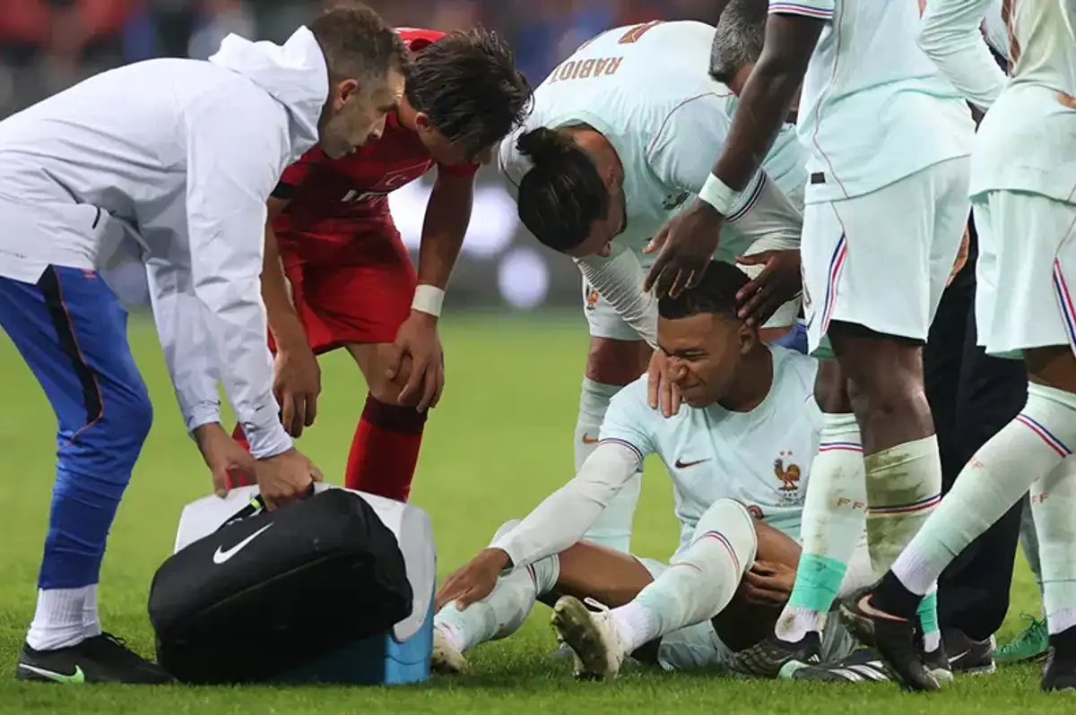 Real Madrid'de Mbappe şoku: El Clasico risk altında