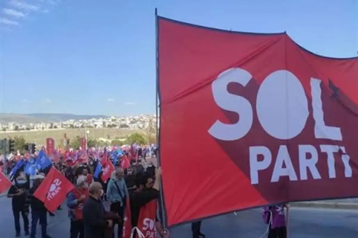Sol Parti, Yeşiller ve SPD ile Koalisyon Görüşmelerine Onay Verdi