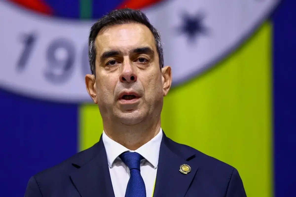 Fenerbahçe Yüksek Divan Kurulu Başkanı Mosturoğlu: "Tekrarlanan Seçimler İstikrar Getirmez"