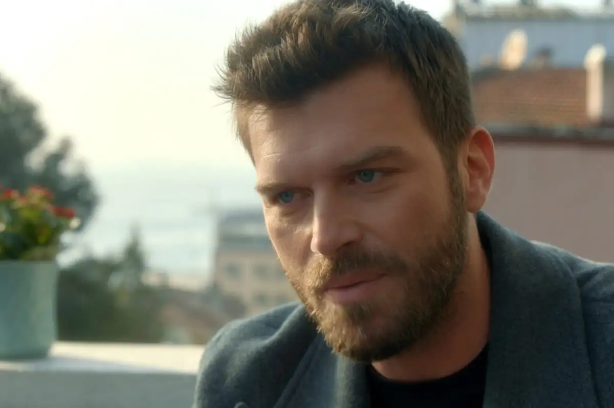 Kıvanç Tatlıtuğ'dan Boğaz'da 'Balık' Mesaisi