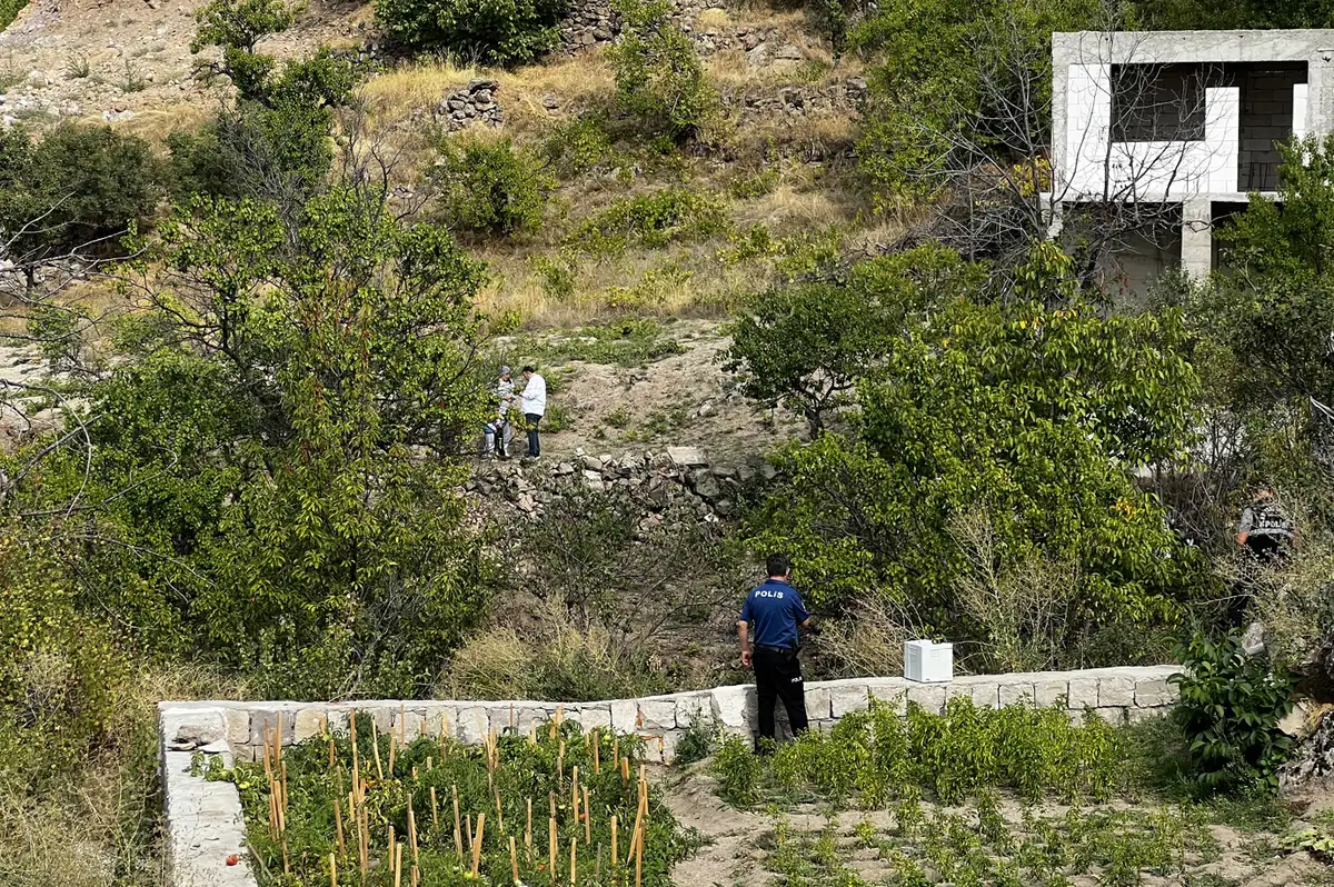 Kayseri'de kayalık alandan düşen taş 3 yaşındaki çocuğu öldürdü