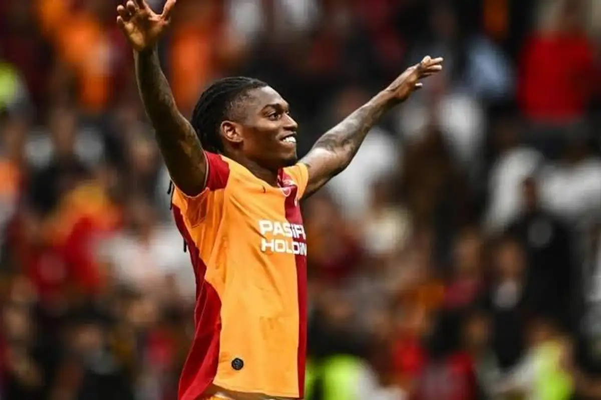 Rafael Leao'dan Türkiye İtirafı! "Beni Olumlu Yönde Şaşırttı"