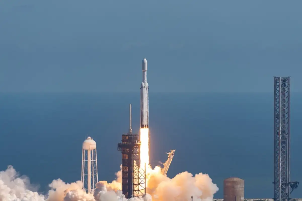 SpaceX’in Starship roketi 14. testinde ilk kez yörüngeye ulaştı
