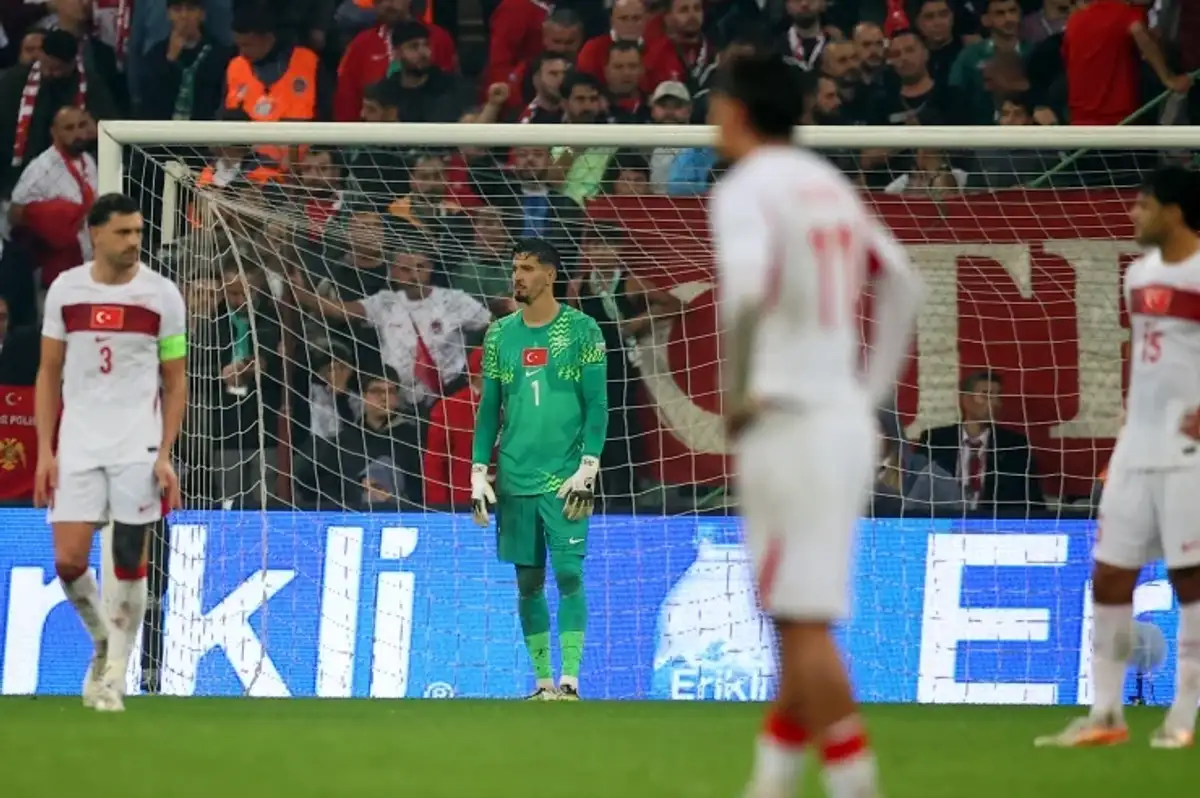 Bursa'da 'Montella istifa' sesleri: Türkiye, İtalya'ya 4-1 yenildi