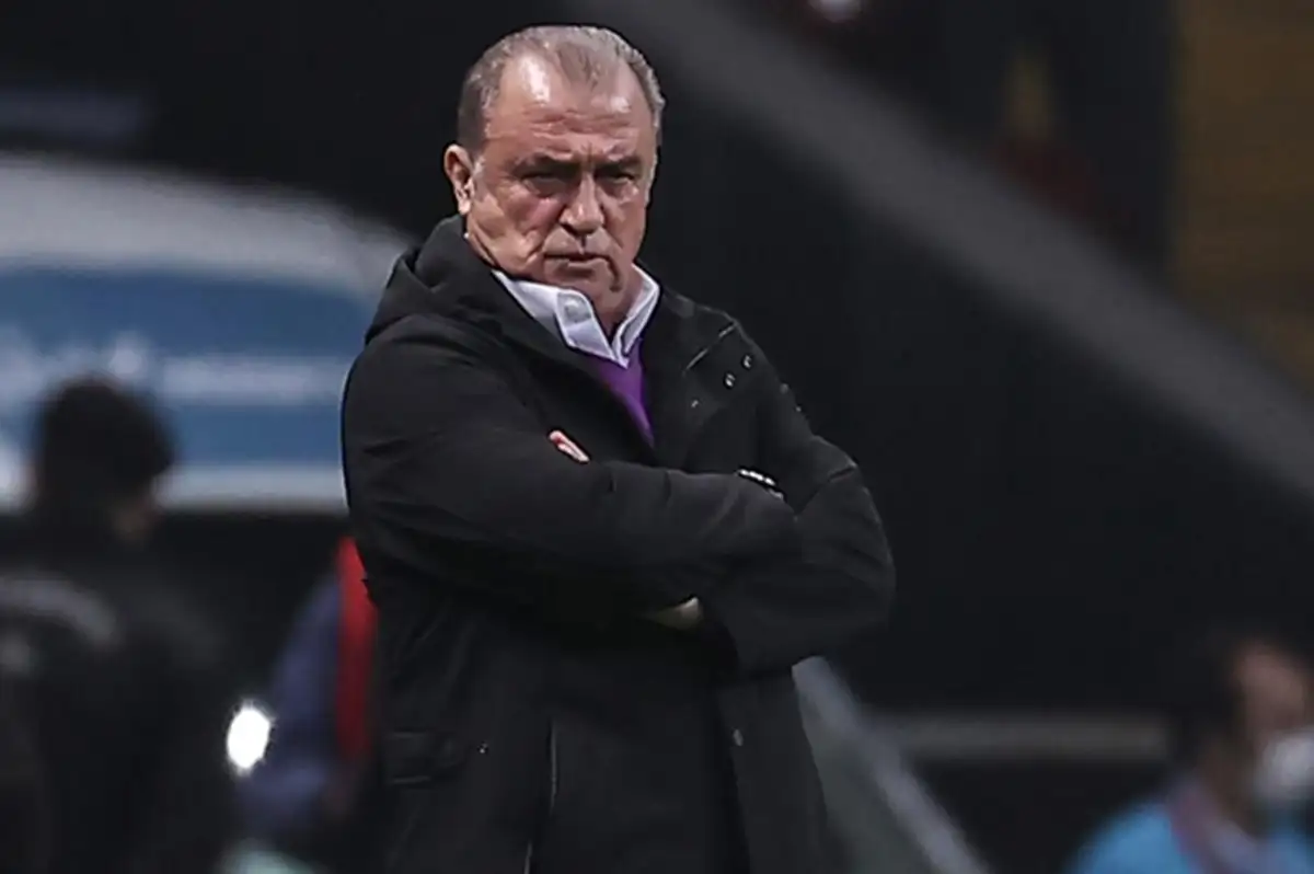 Fatih Terim'den Islık Tepkisi: "Ay Yıldız Taşıyan Kimse Layık Değil'