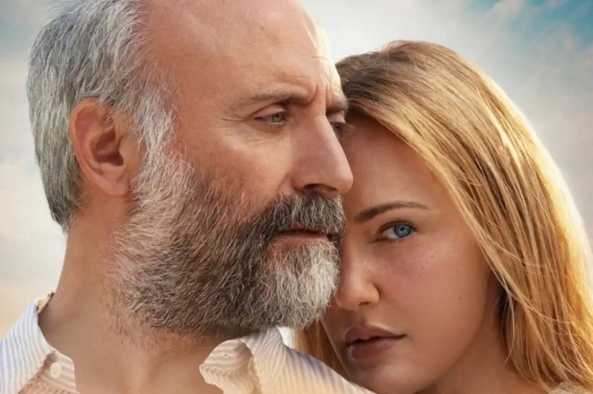 Efsane İkili Halit Ergenç ve Meryem Uzerli 15 Yıl Sonra Yeniden Bir Arada! "İmroz'da Bahar" Filminden İlk Afiş Geldi