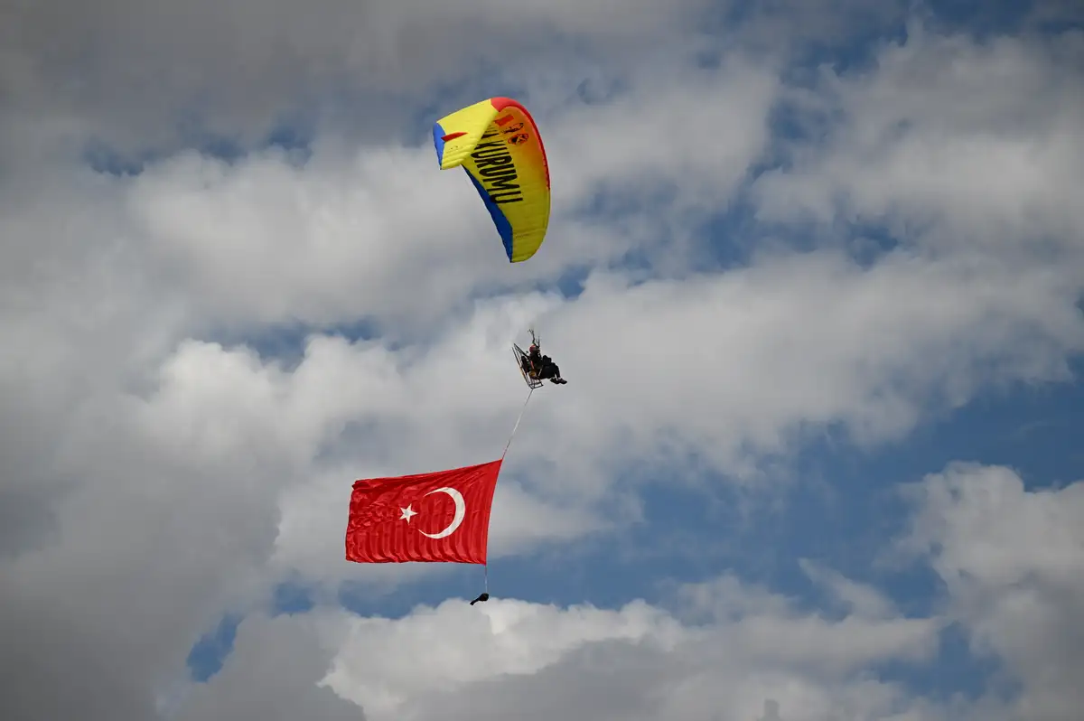TEKNOFEST Güneydoğu'da Türk Yıldızları İkinci Günde Gösteri Yapacak