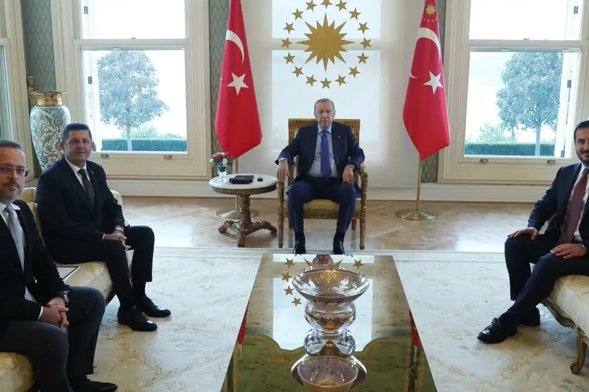 Erdoğan Çekmeköy Belediye Başkanı Orhan Çerkez'i kabul etti