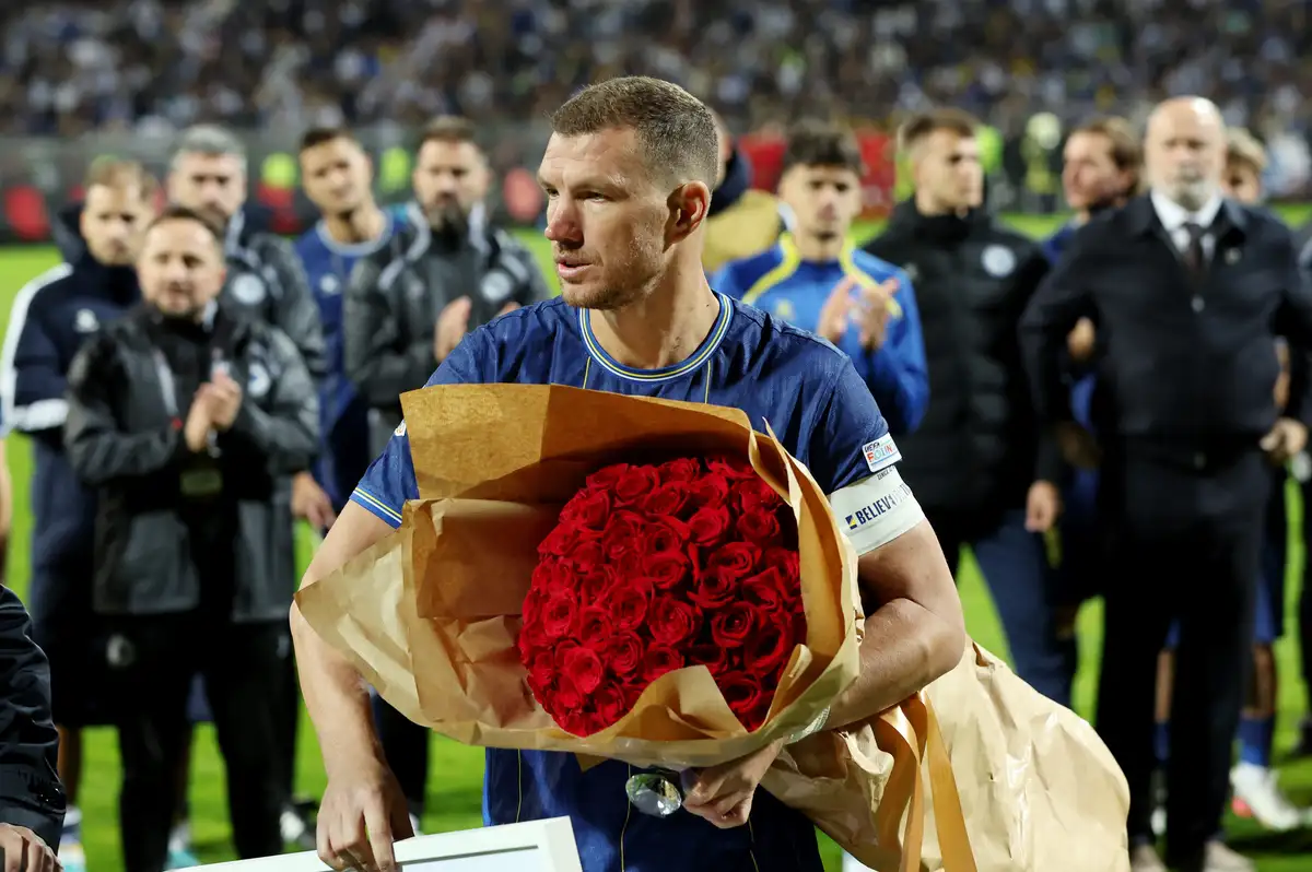 Fransa İtalya'ya yenilmedi, Dzeko gözyaşlarıyla veda etti