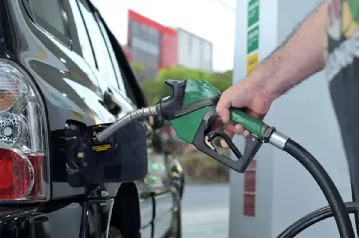 Motorinde Yeni İndirim: Litre Fiyatı 4,95 TL Düşecek