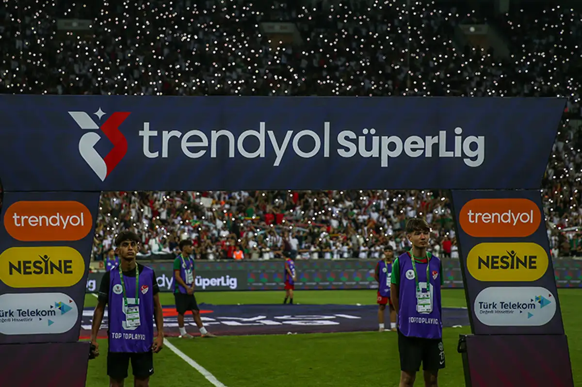 4 Ekim 2026 spor sayfalarından öne çıkanlar