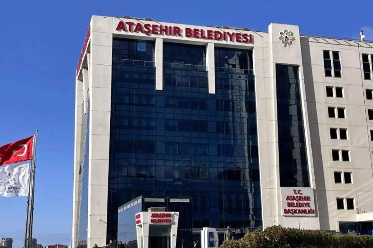 Ataşehir Belediyesi'ne Yönelik Operasyonda 13 Şüpheli Adliyeye Sevk Edildi