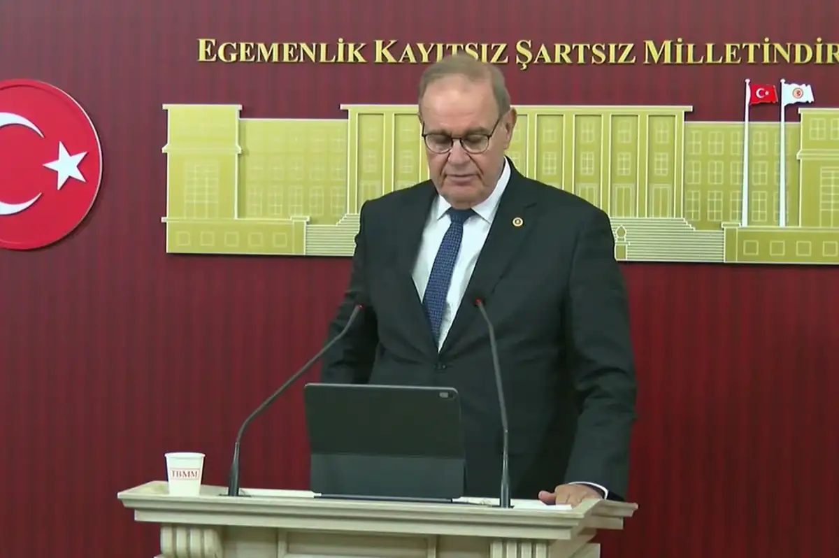 CHP'li Faik Öztrak: "Fon Skandalı Türkiye'nin Finansal Susurluk'u"
