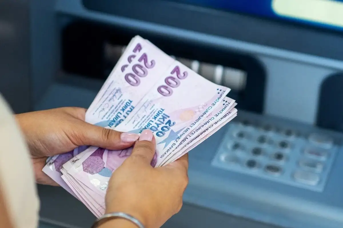 Ekim yaşlı ve engelli aylıkları hesaplara yatıyor