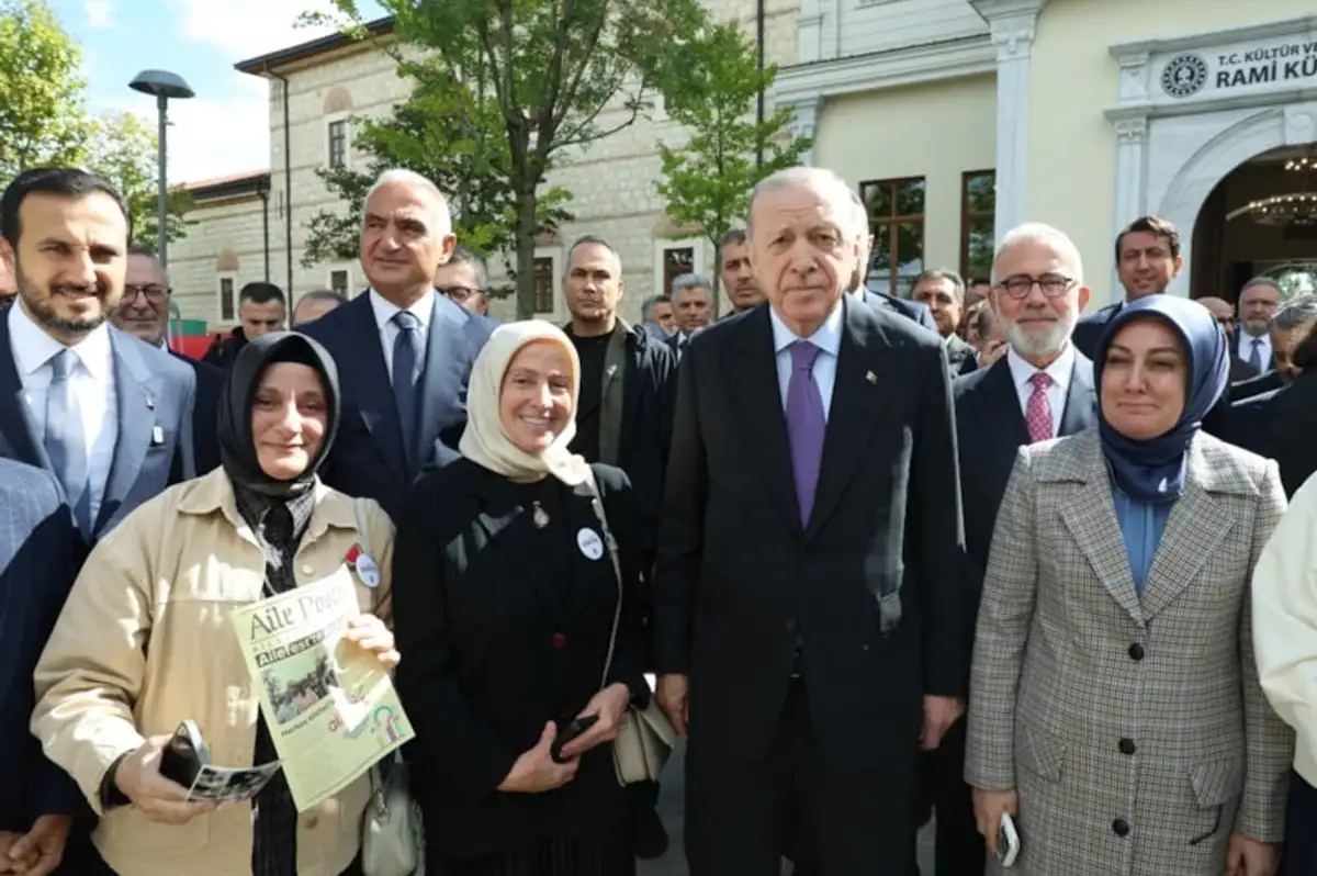 Erdoğan Rami Kütüphanesi'ndeki AileFest'i Ziyaret Etti