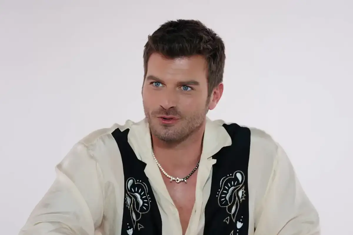 Emre Kınay, Kıvanç Tatlıtuğ'u Örnek Göstererek 'Reyting' Açıklamasında Bulundu: "Yakışıklılık Yetmez"