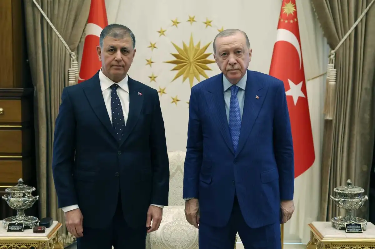 İzmir İçin Kritik Gün: Cemil Tugay AK Parti'ye Katılacak