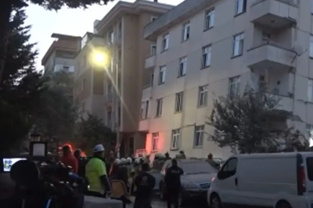 İstanbul Maltepe'de 6 Katlı Bina Çöktü