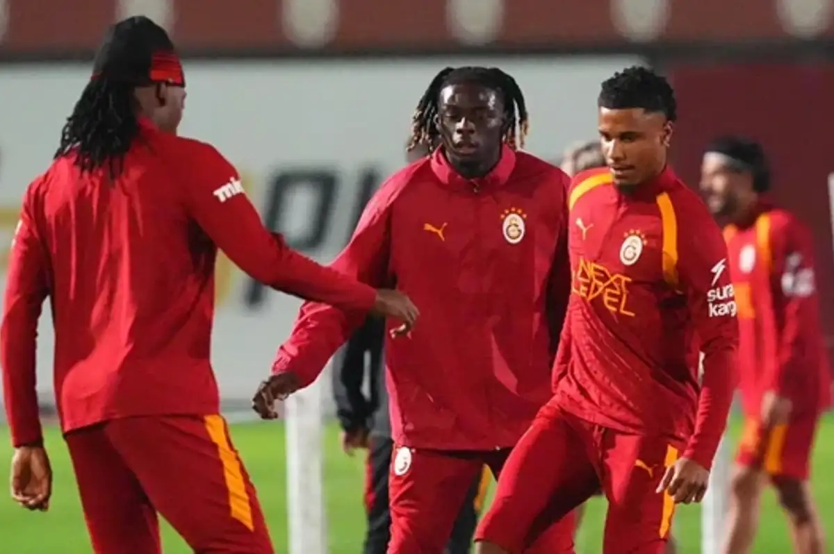 Galatasaray, Kasımpaşa maçının hazırlıklarını antrenmanla tamamladı