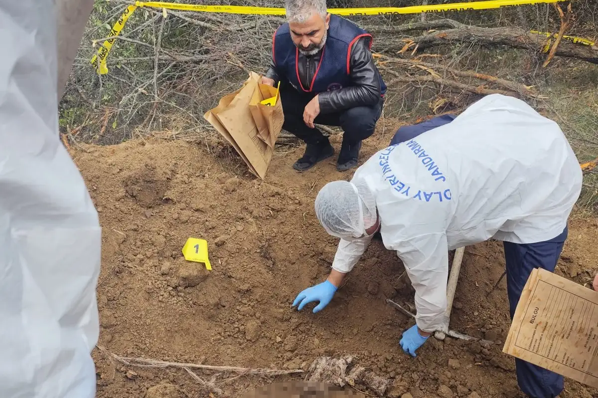 20 yıl önceki cinayet aydınlatıldı: Çocukları öldürüp araziye gömmüş