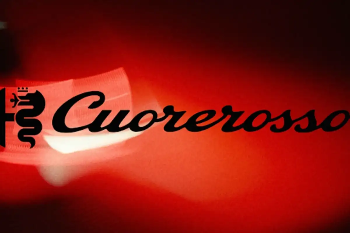 Alfa Romeo Cuorerosso'yu Paris Otomobil Fuarı'nda sergileyecek