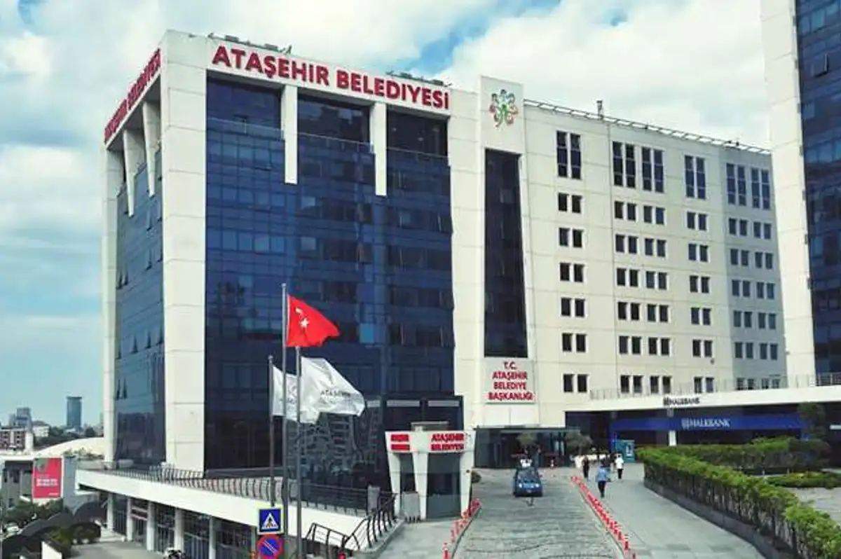 Ataşehir Belediyesi AK Parti'ye Geçti