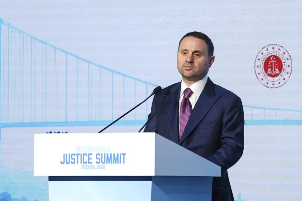 Bakan Gürlek: "Suç Odaklarına Karşı Gençleri Korumaya Devam Edeceğiz"