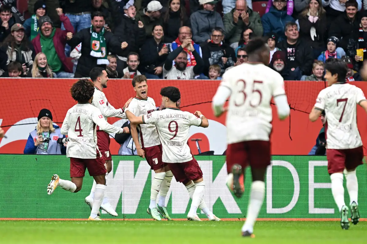 Bundesliga'da 5. saniyede rekor gol: Fellhauer tarihe geçti