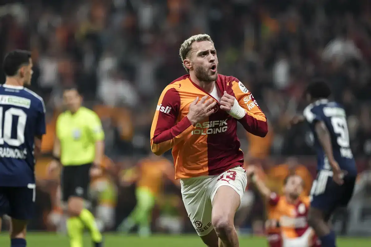 Galatasaray Kasımpaşa'yı 3-1 yenerek lider oldu