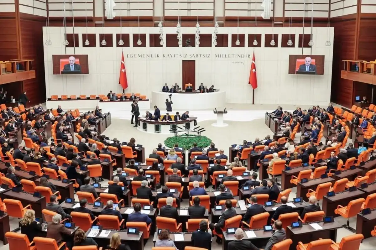 TBMM'de Yoğun Hafta: Gündemde Kızılay Düzenlemesi ve Komisyon Mesaileri var