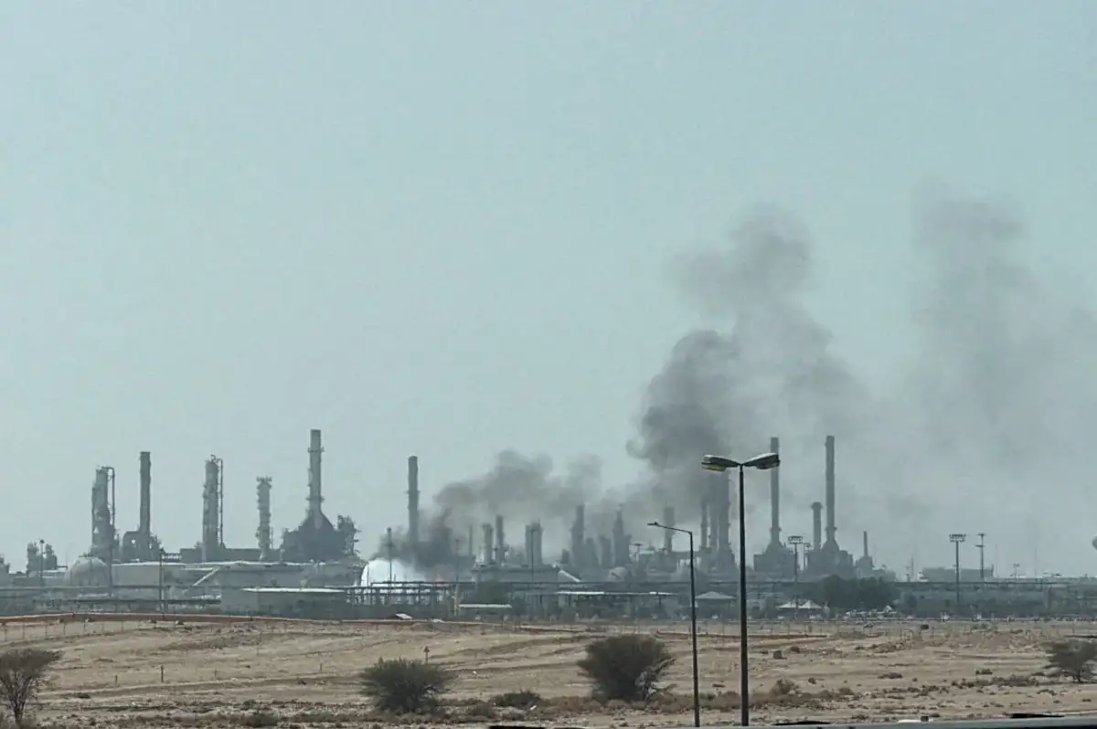 Husilerden Suudi Arabistan'a füze saldırısı: 2 füze imha edildi