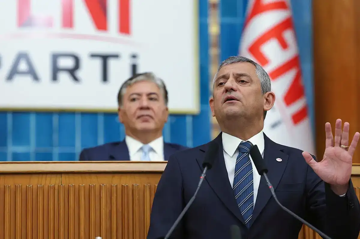 Özgür Özel’den Dış Politika, Kayıp Gemiler ve Fon İddiaları Hakkında Sert Açıklamalar