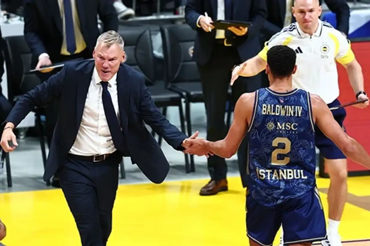 Sarunas Jasikevicius: İyi takıma karşı galibiyetten memnunuz