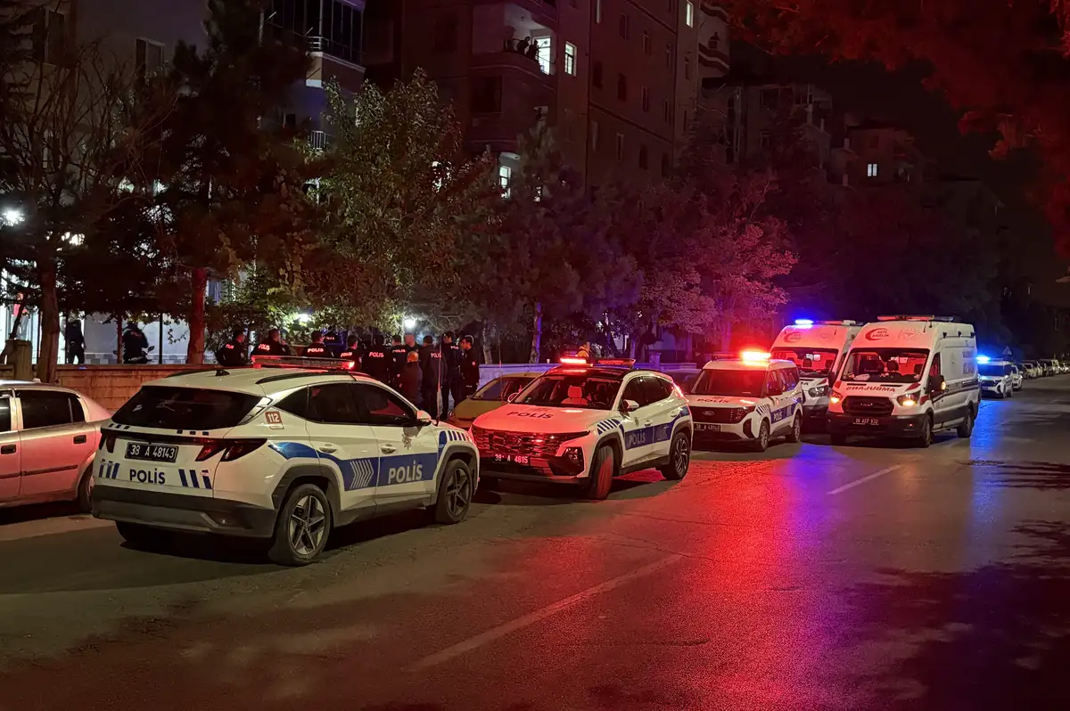 Tartıştığı babasını öldürüp, intihar girişiminde bulundu