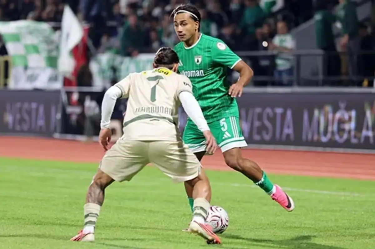 Bursaspor Trendyol 1. Lig'de Muğlaspor'u 3-0 yendi