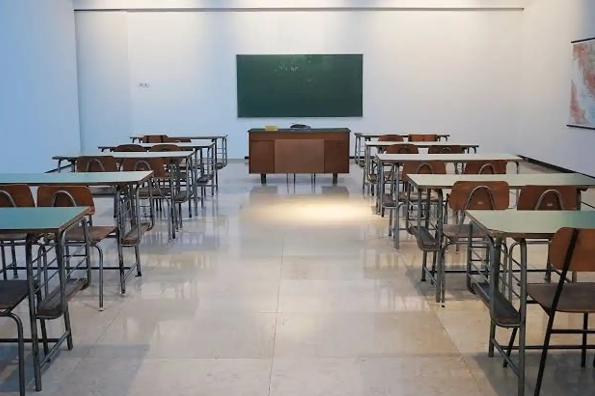 İstanbul Valiliği'nden Hafta Sonu İçin Eğitim ve Sınav Tedbiri: İşte Ertelenen Programlar