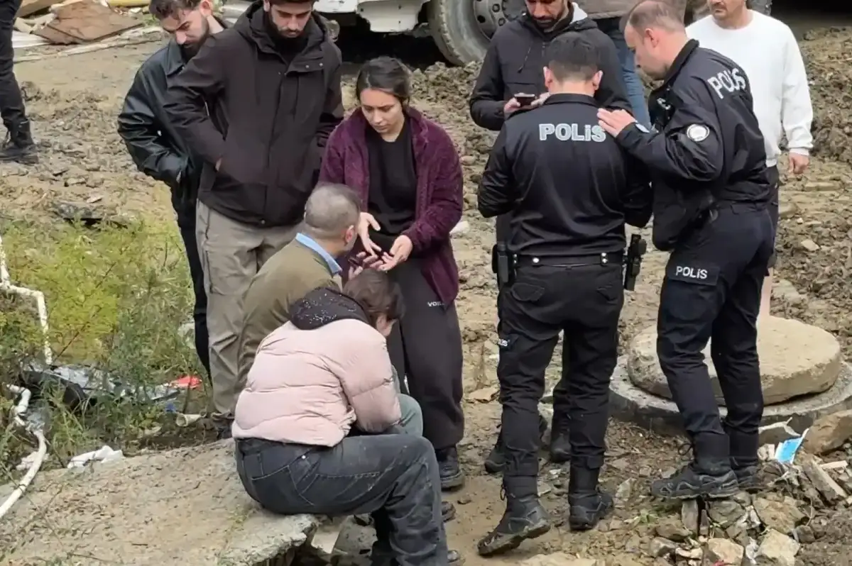 İstanbul'da Sel Felaketinin Üçüncü Gününde Köprü Altında Ceset Bulundu